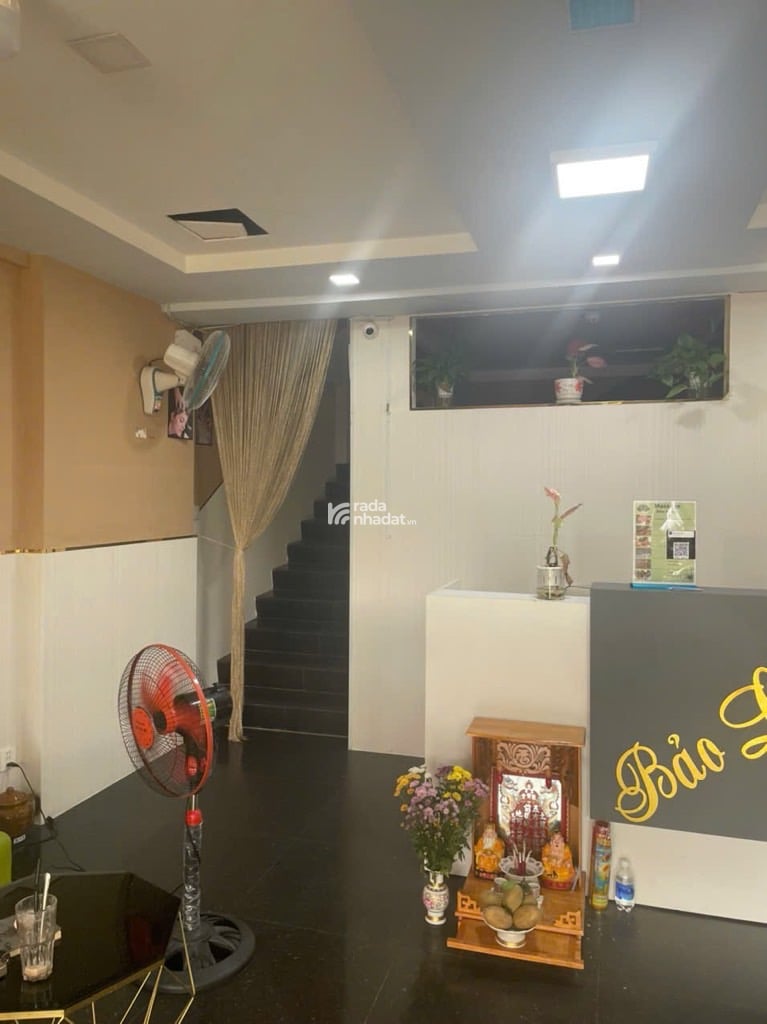 NGAY AEON MALL, CĂN HỘ TẦNG 1, TÒA RUBY, CHUẨN 110M2 HIẾM CÓ. GIẢM 450TR CHỈ 8T TL TỐT