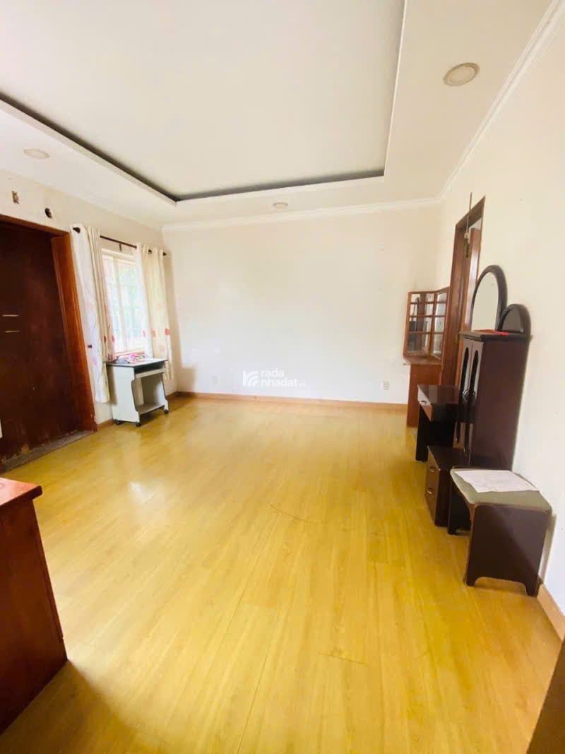 Biệt thự cổ mái Thái GẤP BÁN hẻm 537 Nguyễn Oanh ngang 14m 233m2 view sông 22.5 tỷ.