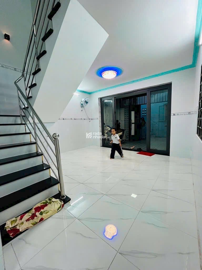 QUAN 7 -60M2 -NGANG  5.8 DÀI 12  NHÀ ĐẸP 3 TẦNG KẾ PMH CHỈ 5 TỈ CÒN THƯƠNG LƯỢNG