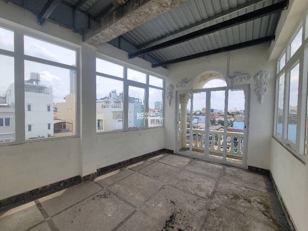 SIÊU PHẨM BIỆT PHỦ DÁT VÀNG - HẺM THÔNG 1 TRỤC  - KHU VÍP TRUNG TÂM