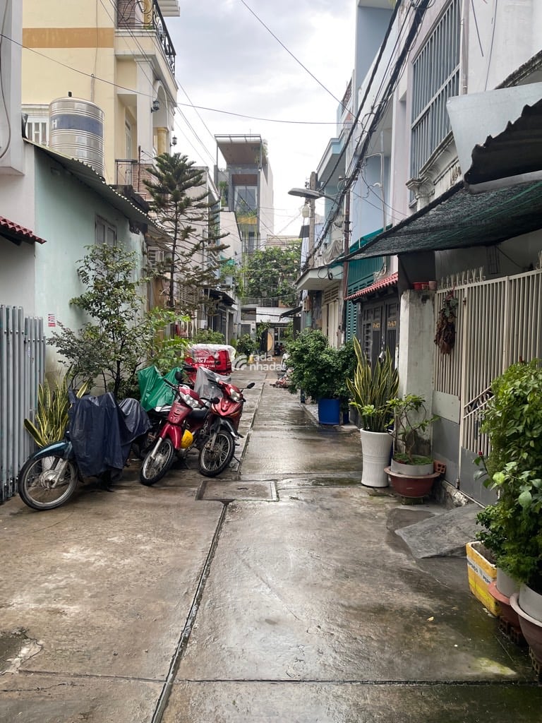 BÁN NHÀ ĐƯỜNG SỐ 12 NGAY LÊ VĂN QUỚI 54M2 2 TẦNG HXH CHỈ 4.7 TỶ SỔ A4 KHÔNG LỘ GIỚI