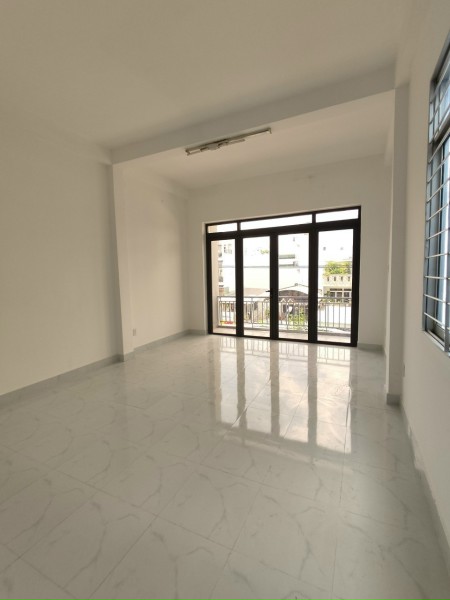 nhà 5,2x25m đường bùi văn ba phường tân thuận đông quận 7 