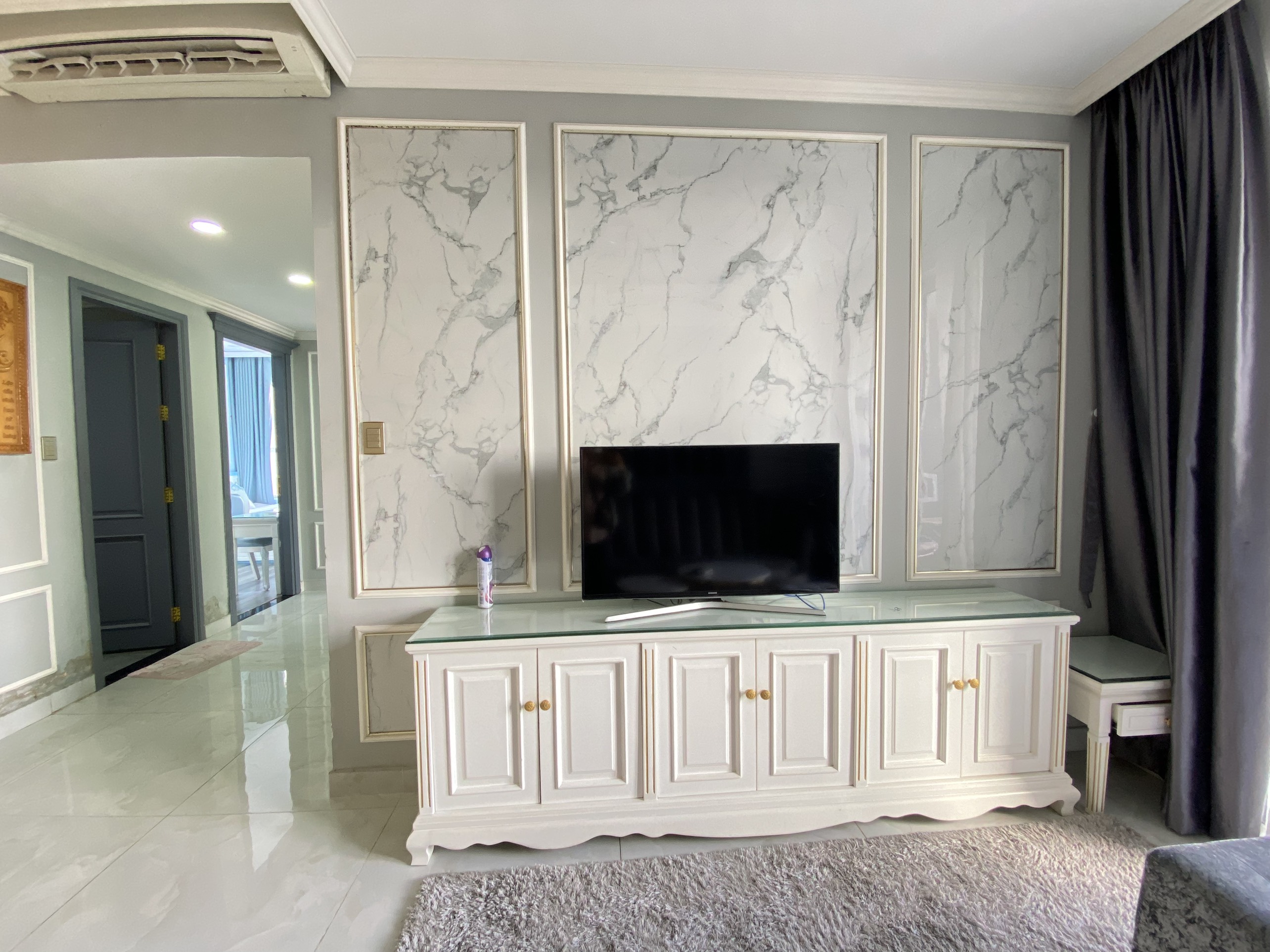 Sunrise City View, 25 triệu/th, 138 m2, 3PN, 2WC, full nội thất sẵn key xem nhà