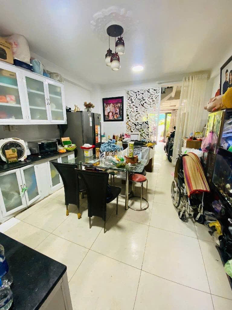Nhà 3 tầng  Gần Phạm Văn Chiêu  P14  Gò Vấp  Hẻm 5m thông  4x17m  Giá 7.2 Tỷ