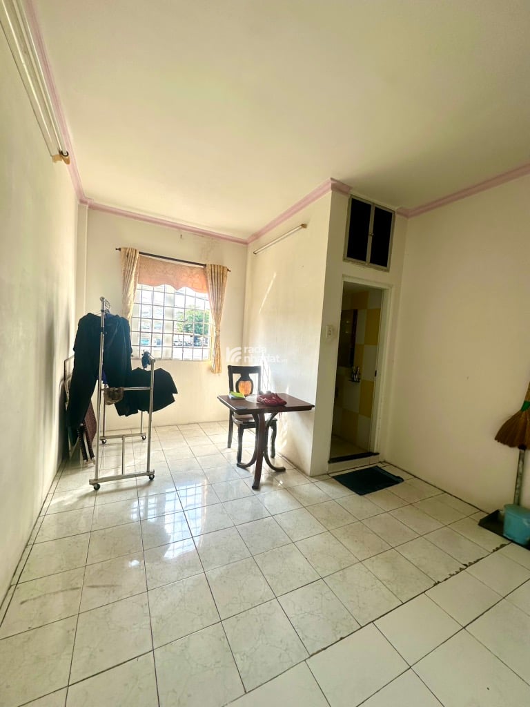 HẺM XE HƠI 6M - THÔNG TỨ TUNG -SÁT ĐẦM SEN - NHÀ 2 TẦNG 3PN - NGAY VÒNG XOAY LẠC LONG QUÂN