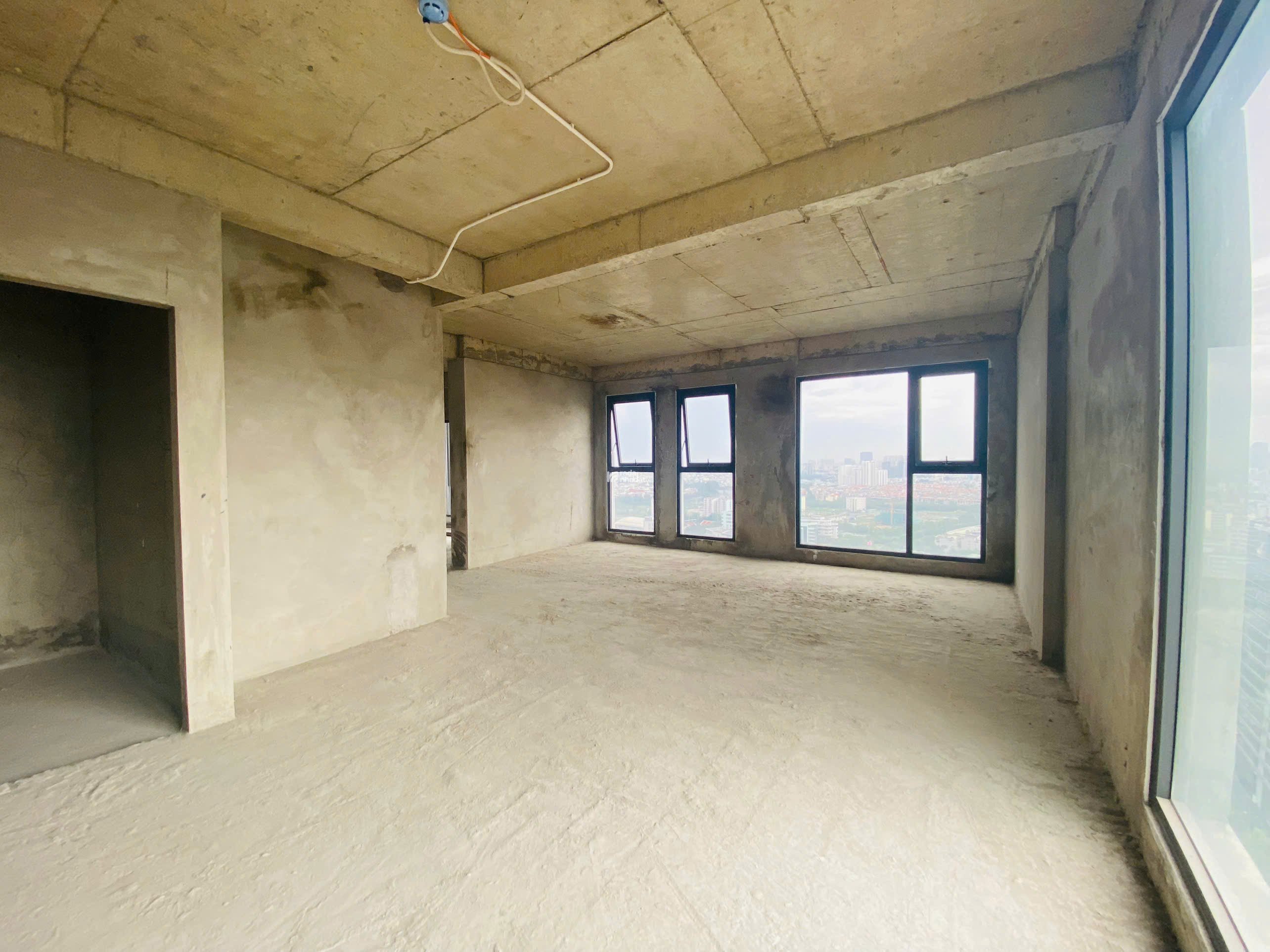 Bán nhanh căn 3PN suất nội bộ, giá 5,95 tỷ bao sổ, tầng cao view LM 81
