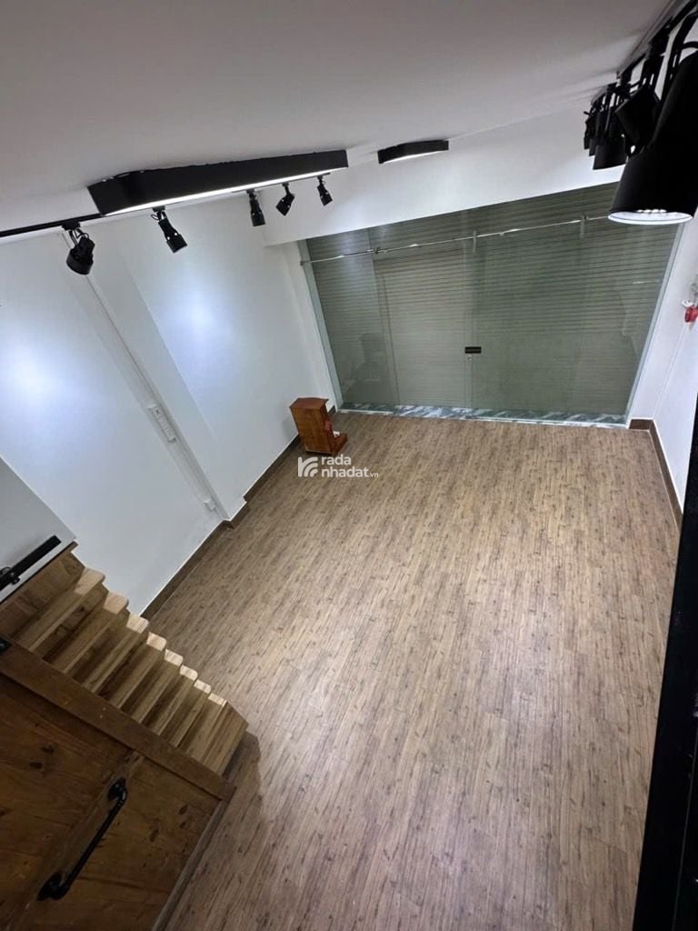 NHÀ ĐẸP NHƯ MỚI,  3 TẦNG  4PN, HẺM NHỰA XE HƠI 6M ÂU CƠ P14 Q11, SHR, CHỈ 6,9 TỶ