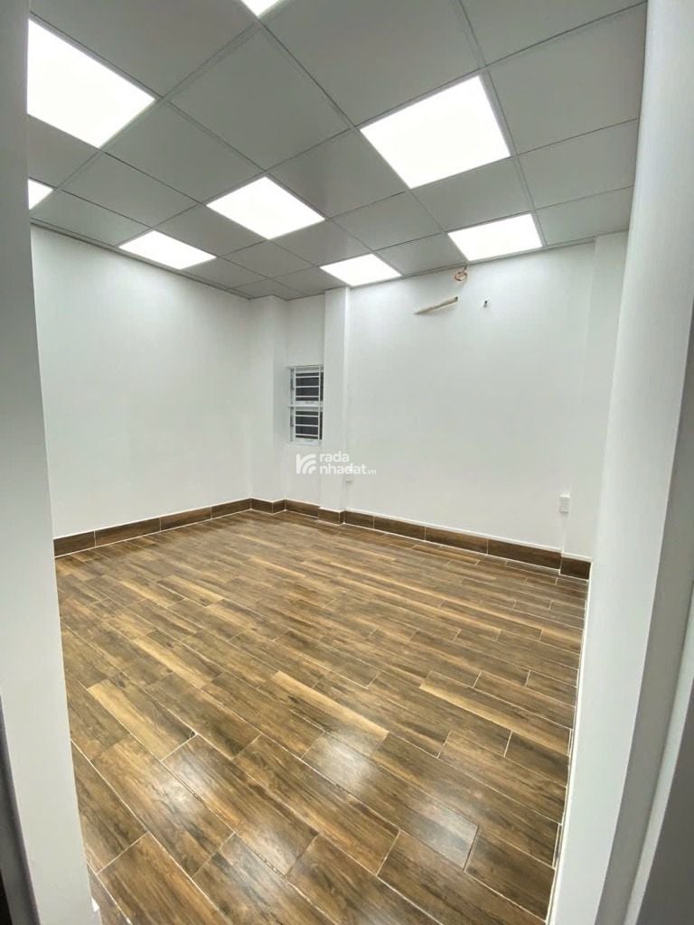 NHÀ ĐẸP NHƯ MỚI,  3 TẦNG  4PN, HẺM NHỰA XE HƠI 6M ÂU CƠ P14 Q11, SHR, CHỈ 6,9 TỶ