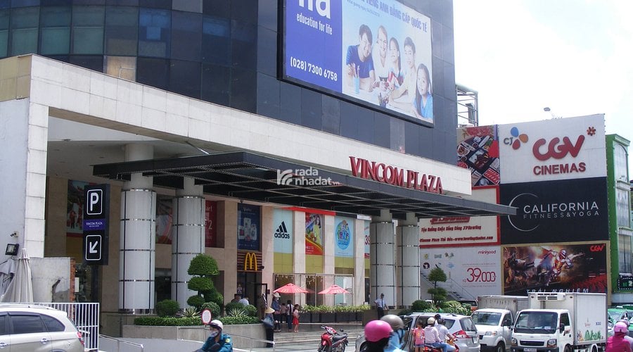 Bán nhà Chiều Ngang khủng 10.55m2, 2 TẦNG, HẺM XE HƠI,NGAY VINCOM THỦ ĐỨC, ĐẦY ĐỦ TIỆN ÍT .