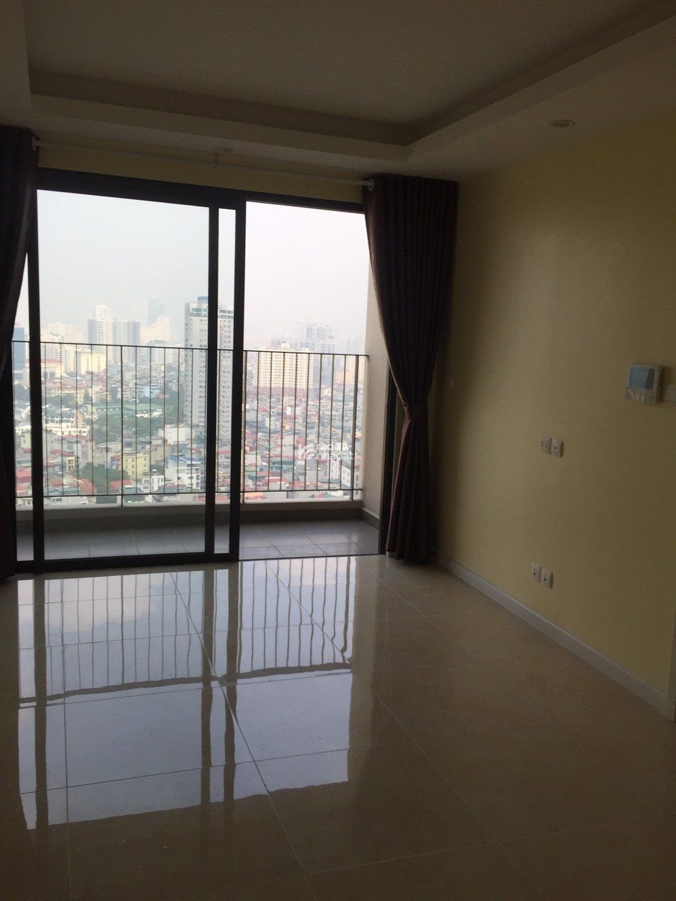 Tôi cần bán căn hộ N02 Yên Hòa, Cầu Giấy, cạnh trường tiểu học Yên Hòa. DT 90m2, 2PN, 2VS