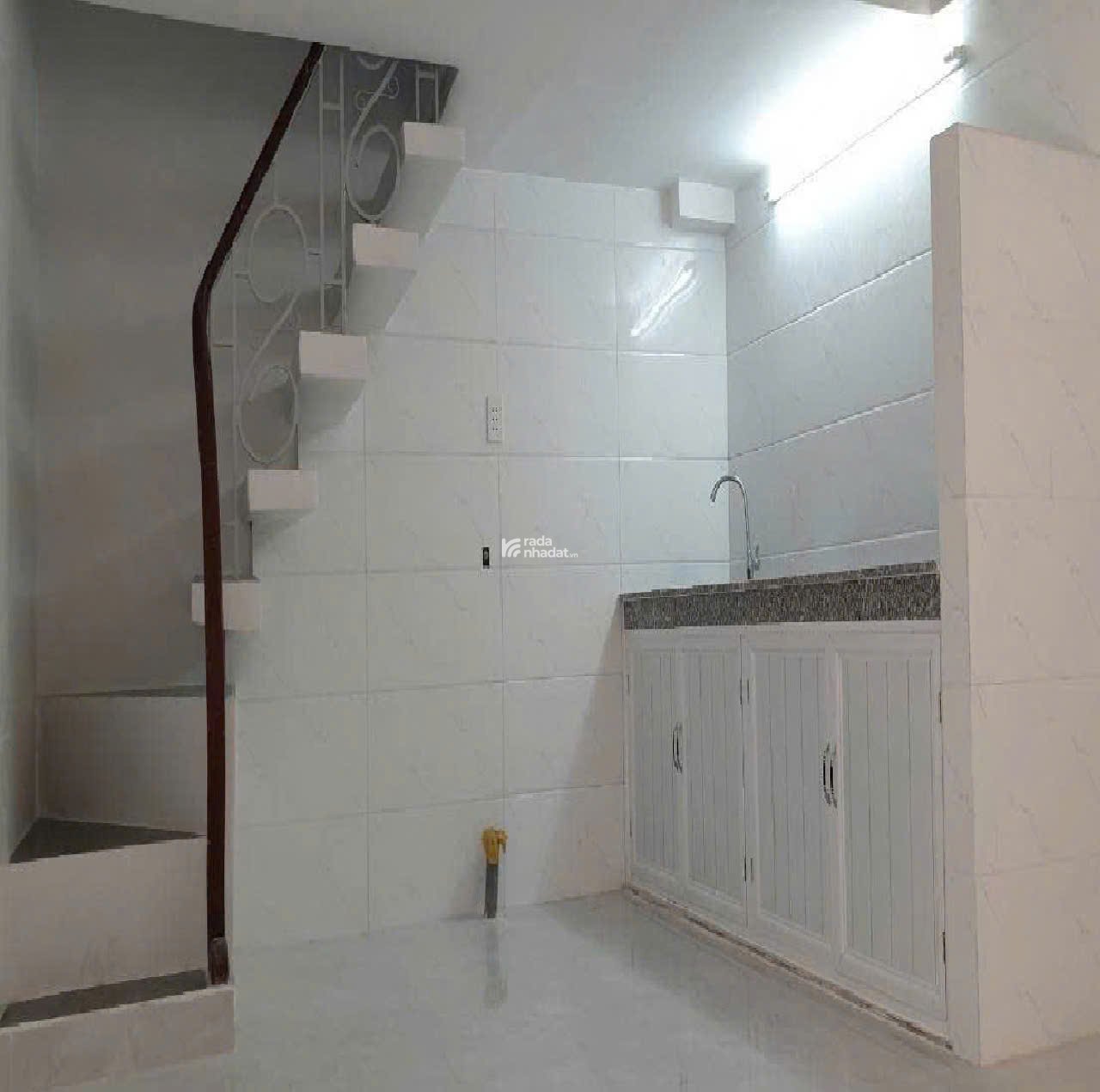 Bán nhà QUẬN 10 - Hòa Hưng - 3. 6 tỷ - 4 Tầng - 3.5 x 5 m vuông vức