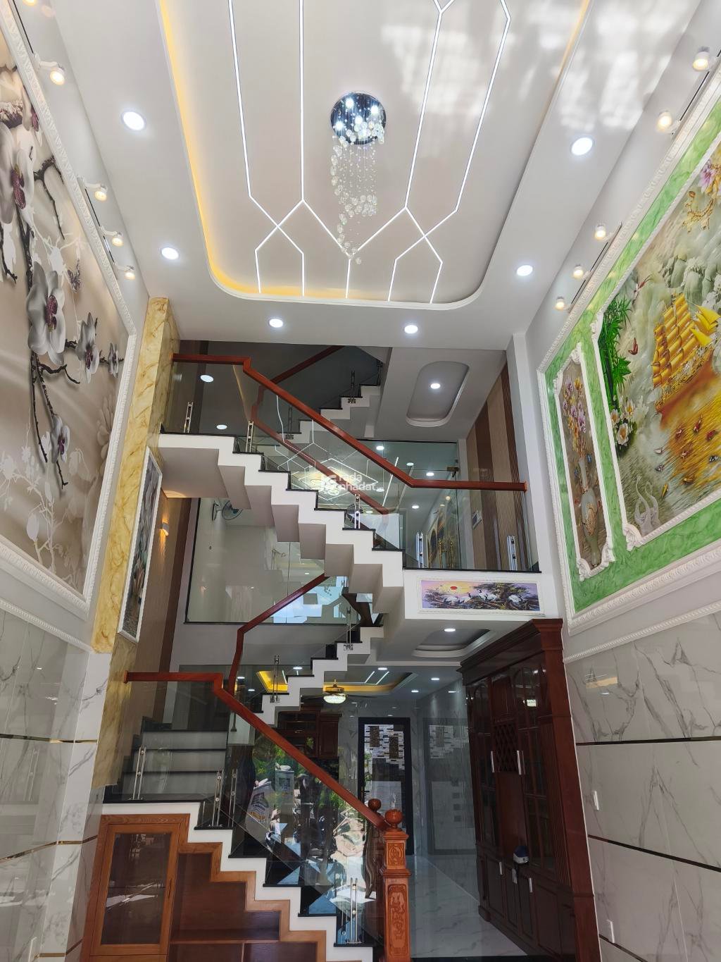 NHÀ 5 TẦNG - HXH- KHU ĐỒNG BỘ - ĐƯỜNG SỐ 4 - BÌNH HƯNG HOÀ A - BÌNH TÂN -DT: 4*15.5M- NHỈNH 7 TỶ