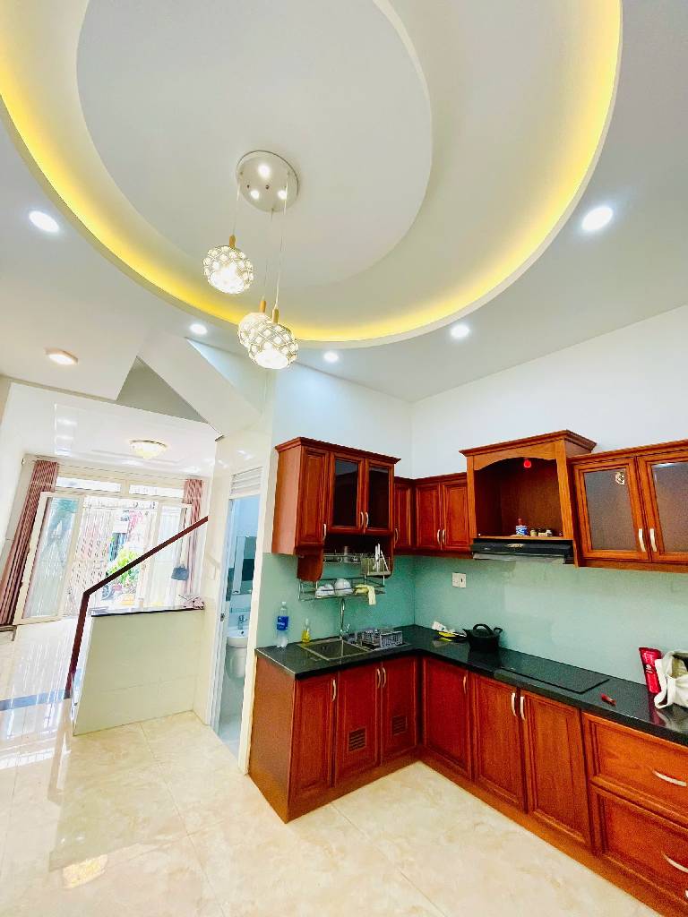   Nguyễn Biểu   Phường 1 Quận 5  