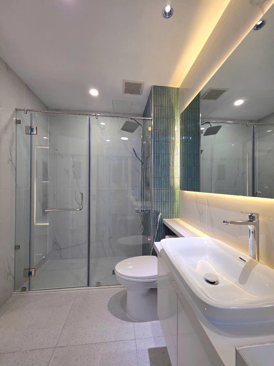 Bán nhanh căn hộ Sky garden 2, Phú Mỹ Hưng, Q7, căn góc, 91m2, 3PN, view hồ bơi, cực đẹp 