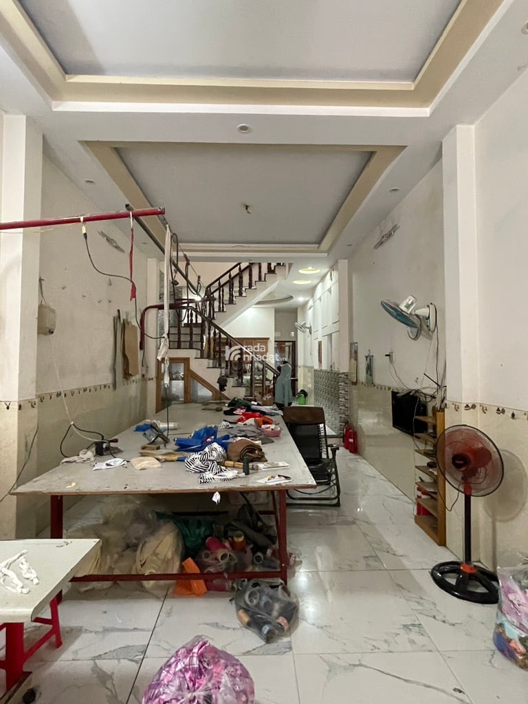 BÁN NHÀ RIÊNG 96M2 NGAY LÊ VĂN QUỚI – 4 PHÒNG NGỦ – 3 TẦNG – 2 MẶT HẺM XE HƠI – CHỈ 6.6 TỶ