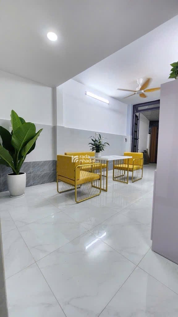 Bán nhà vị trí kinh doanh hẻm ôtô 4M đối diện PMH - 40MV --3PN - Nhỉnh 4T TL