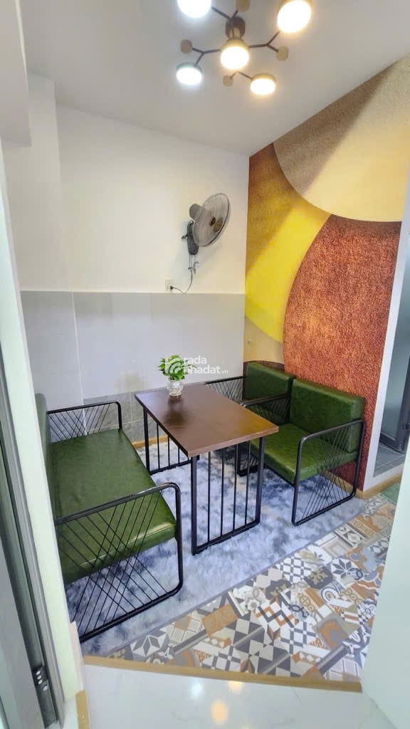 Bán nhà vị trí kinh doanh hẻm ôtô 4M đối diện PMH - 40MV --3PN - Nhỉnh 4T TL