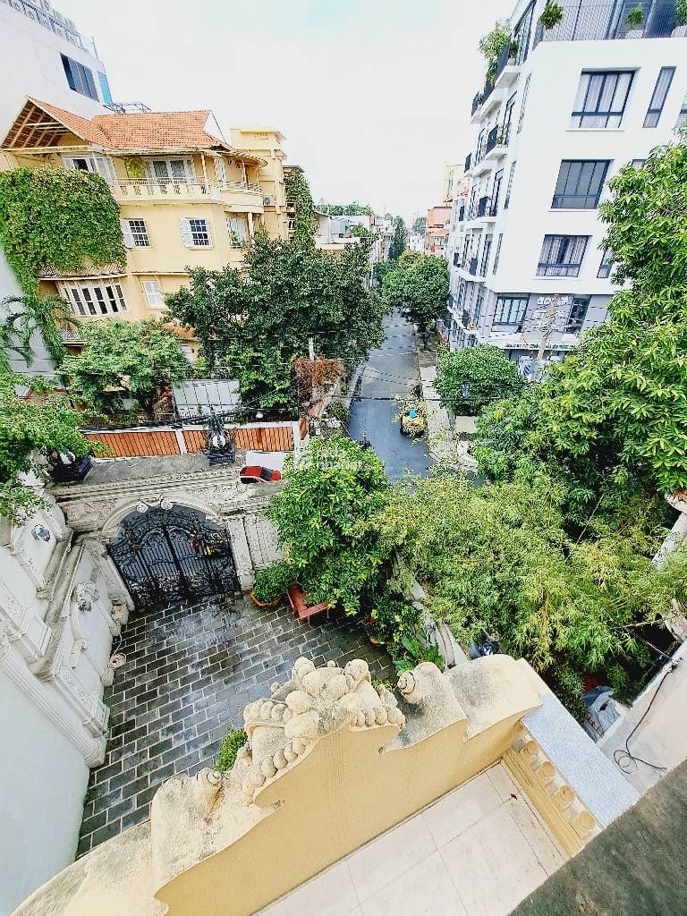  ĐẲNG CẤP XA HOA - LỘNG LẪY - BIỆT THỰ 5 TẦNG TẠI Q. TÂN BÌNH - 325M2