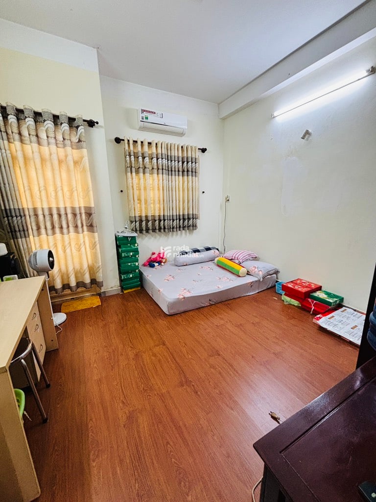 HXH - 4 TẦNG BTCT - XÂY TÂM HUYẾT - CHỦ NHIỆT BÁN - NGAY ĐẦM SEN
