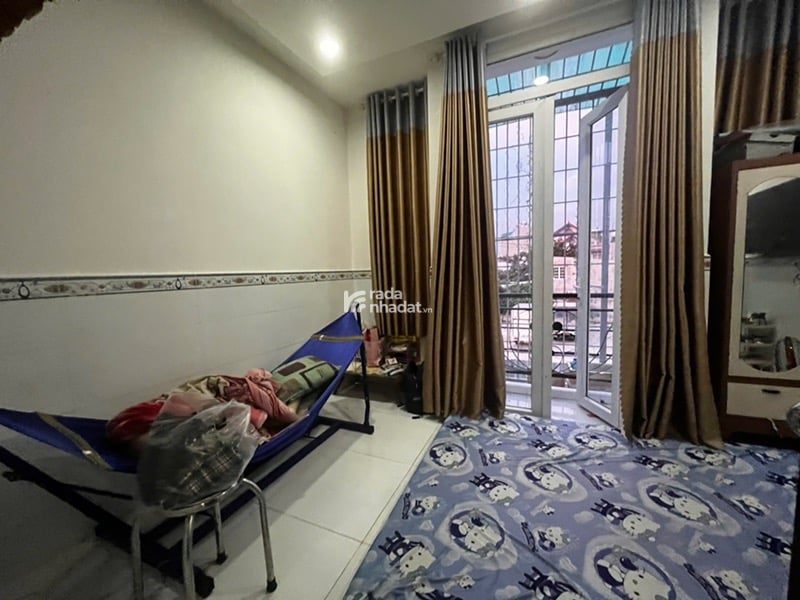 BÁN NHÀ HẺM XE HƠI THÔNG, 2 TẦNG GẦN VẠN PHÚC CITY, 4X10,2 NHỈNH 4 TỶ.
