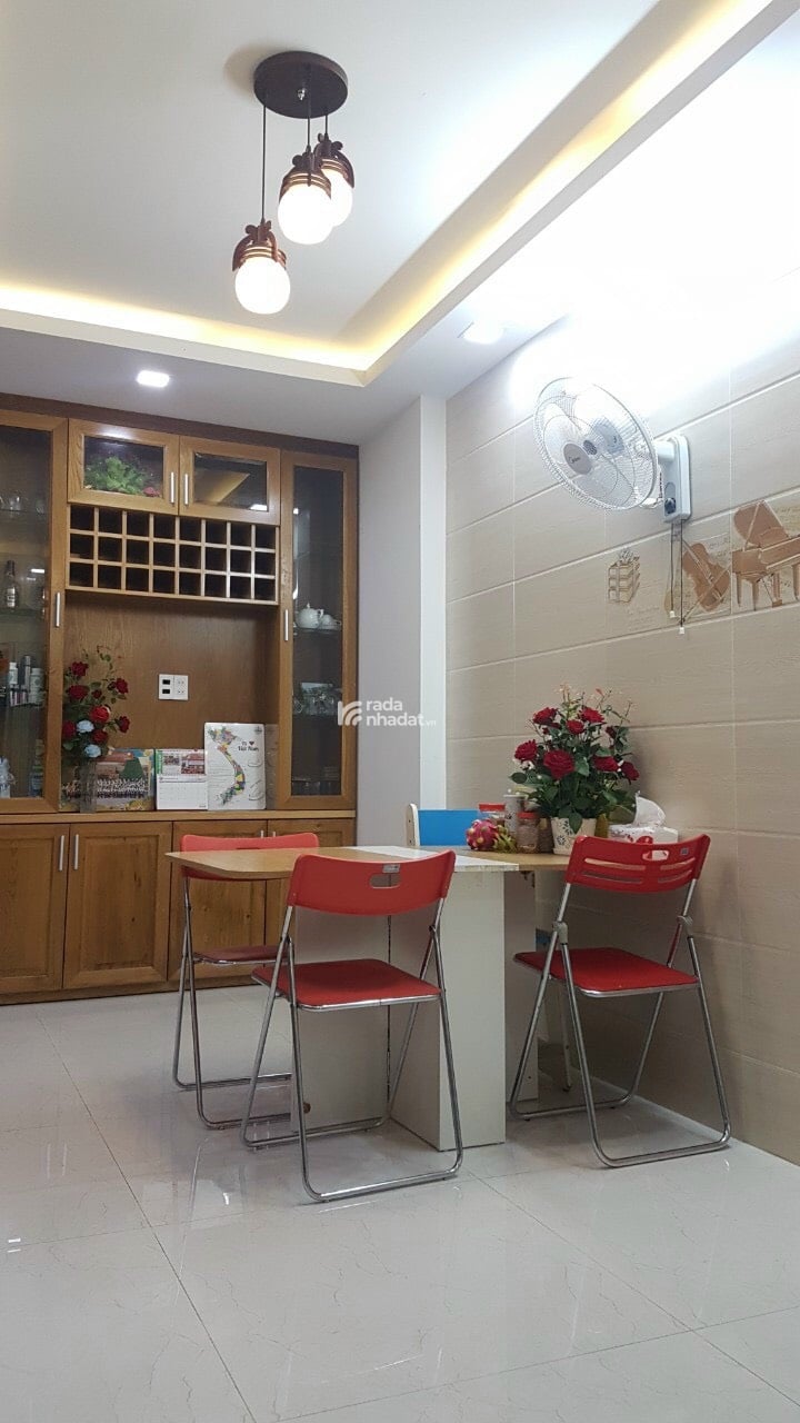 Nhà 4 tầng HXH đường Quang Trung, P Thông Tây Hội, dt 4x18m, giá nhỉnh 7 tỷ 