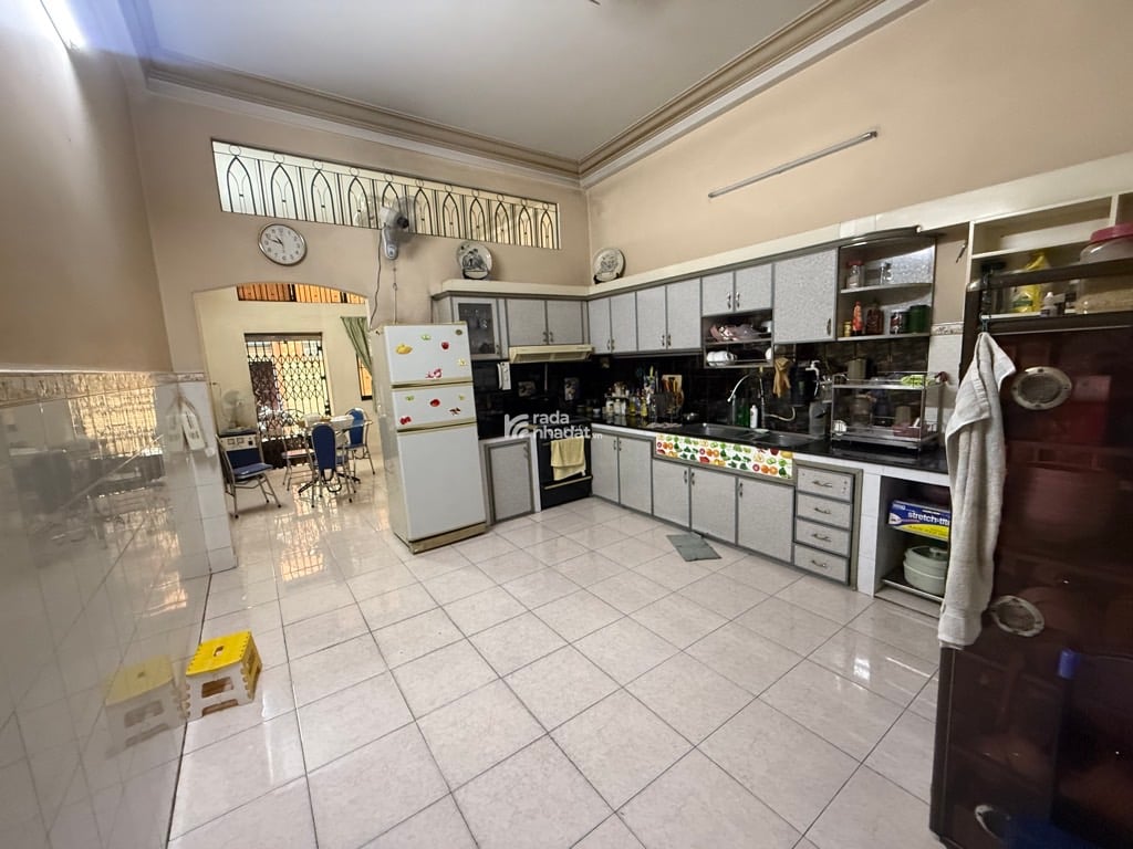 HẺM XE HƠI SÁT NHÀ, LẠC LONG QUÂN, TÂN BÌNH, 36M2 CÓ KC Ở NGAY. GIẢM 250TR CHỈ CÒN 3.34T TL 