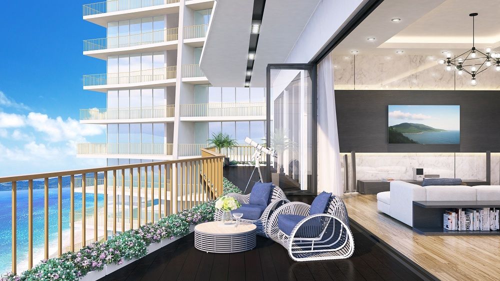 Đón bình minh biển Mỹ Khê từ ban công căn Studio Wyndham Soleil Đà Nẵng full nội thất 5 sao