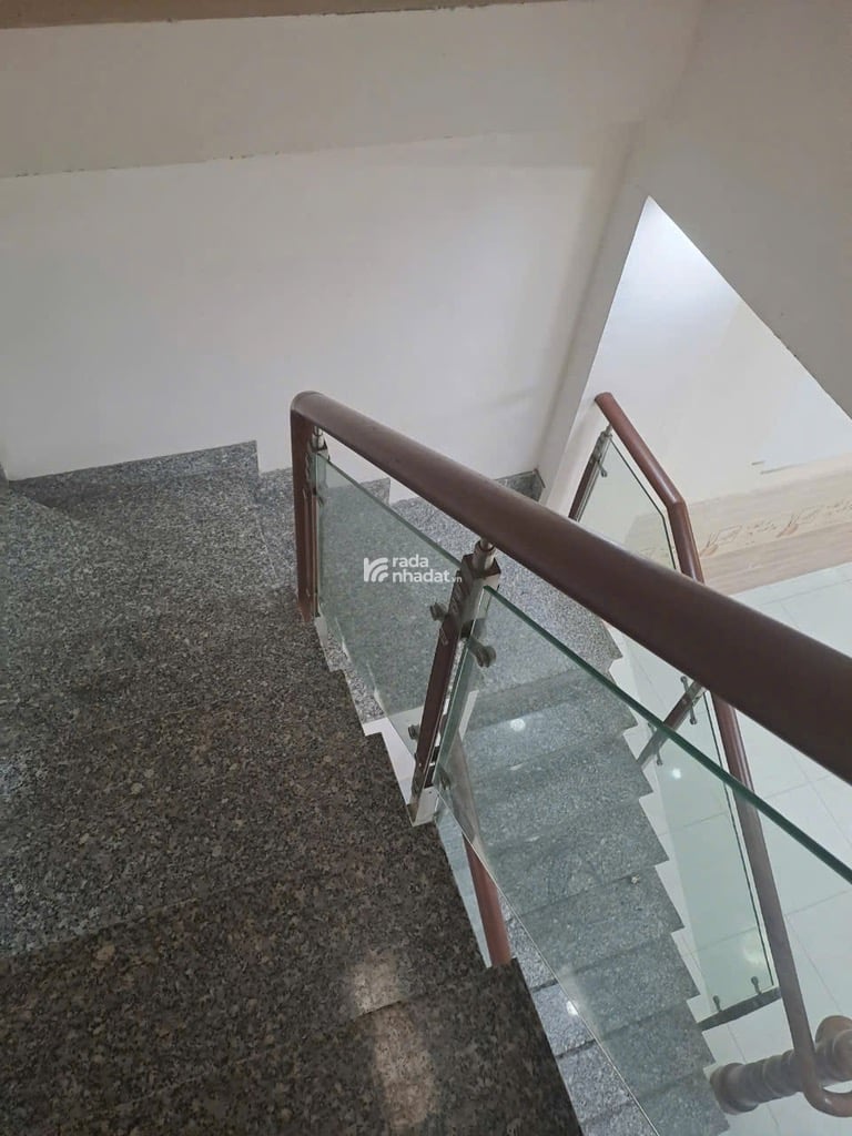 BÁN NHÀ 3 TẦNG-DIỆN TÍCH KHỦNG 448M2 -NGAY VÕ THỊ MÙI, HÒA PHÚ, CỦ CHI - GIÁ CHỈ 6.9 T