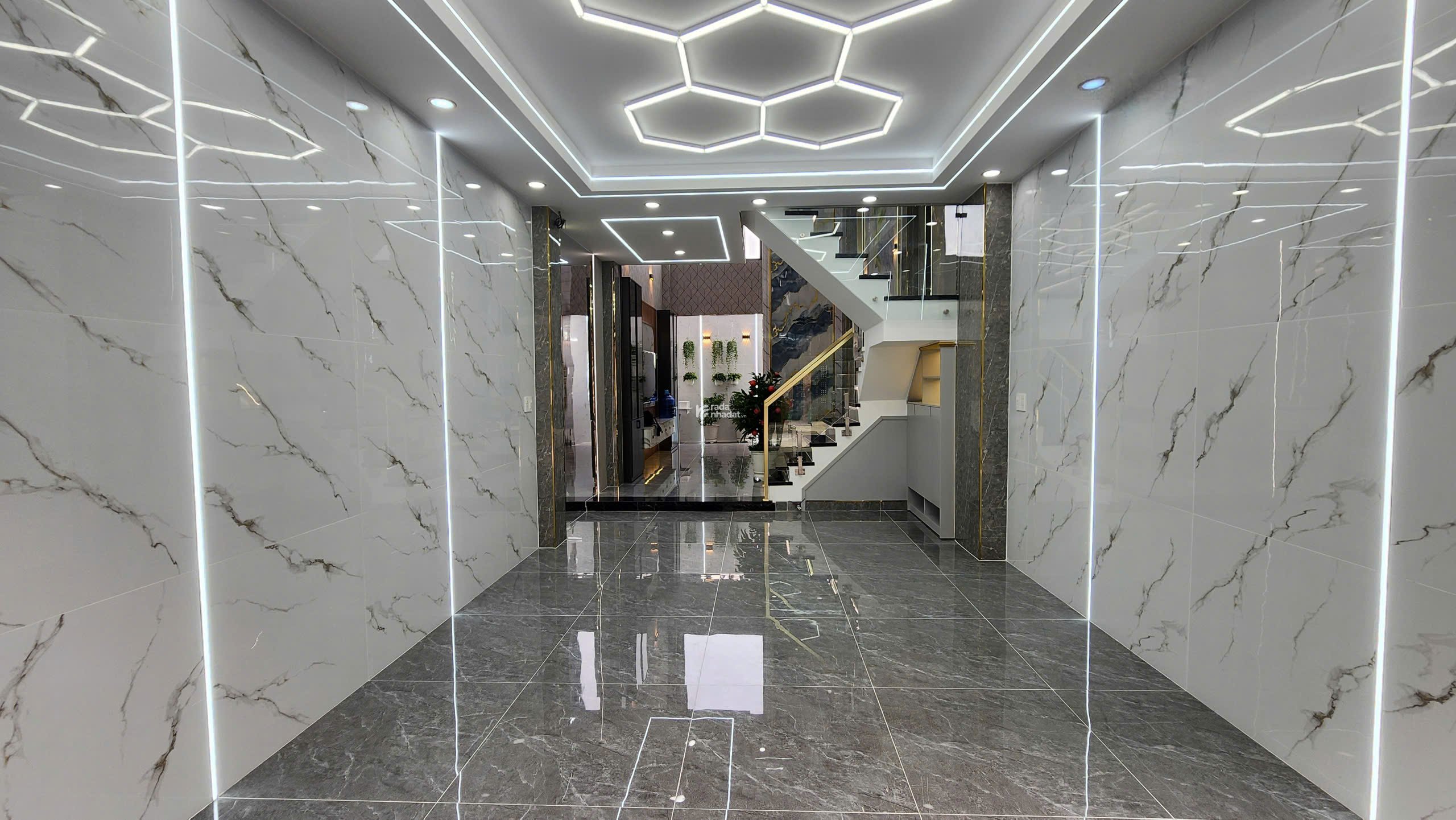 NHÀ PHỐ CAO CẤP - KDC HIẾM ĐƯỜNG 12M1/ NGẮN LÊ VĂN KHƯƠNG, QUẬN 12