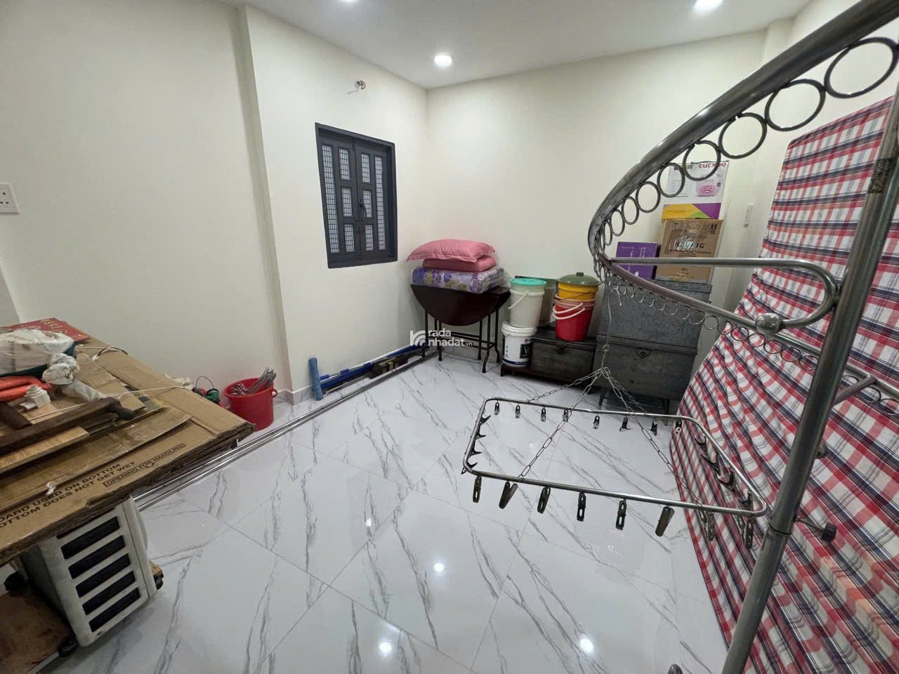 3.8 TỶ - NHÀ MỚI ĐẸP NGUYỄN DUY DƯƠNG P4 Q10 