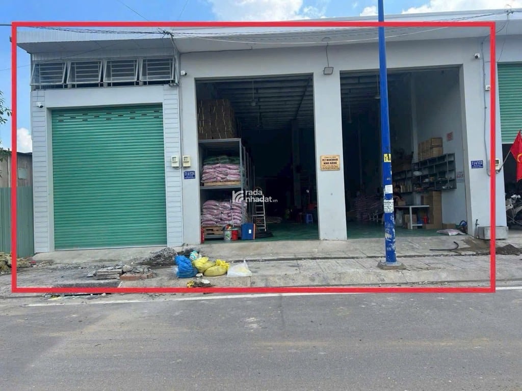   Đường  Kênh Nước Đen  Phường BHHòa   Q. Tân Phú ,  