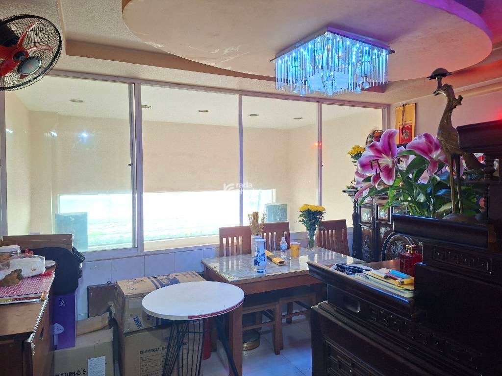 Nhà 5 tầng. Hẻm ô tô.  Ngay vòng xoay Lê Đại Hành Âu Cơ-Phường 14, Quận 11,