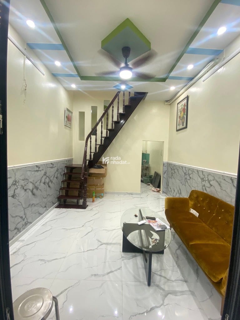 BÁN NHÀ CẠNH CÔNG VIÊN LÀNG HOA GÒ VẤP  33M2 2 TẦNG 2PN 2WC 3.3 Tỷ 