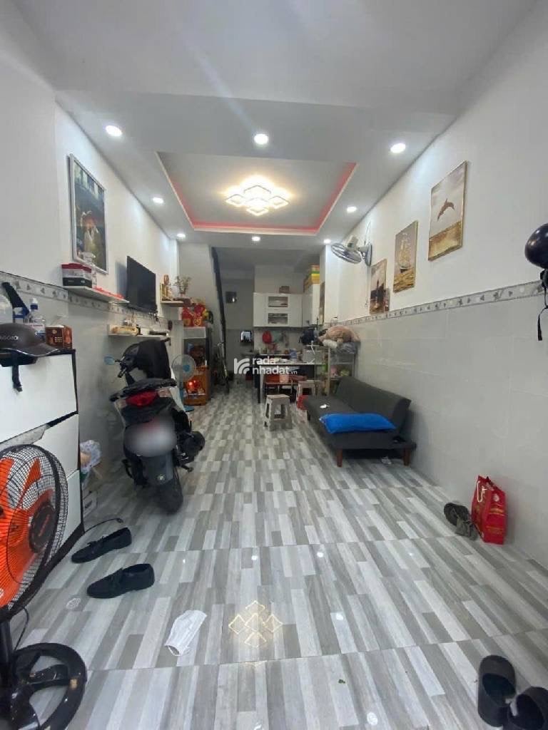 Nguyễn Sơn - HXH - 31m2 - 2 tầng