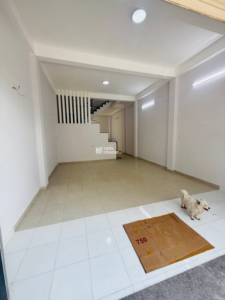 Bán nhà 3 tầng, đường Tây Lân - Hương Lộ 2, DT 5X14, 5PN, hẻm xe hơi, ko lộ giới.
