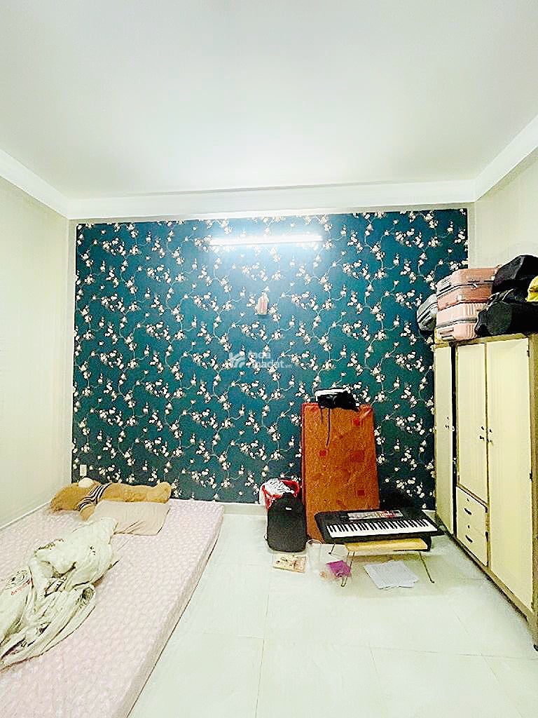 Ban nhà đường nguyễn hữu tiến tây thạnh