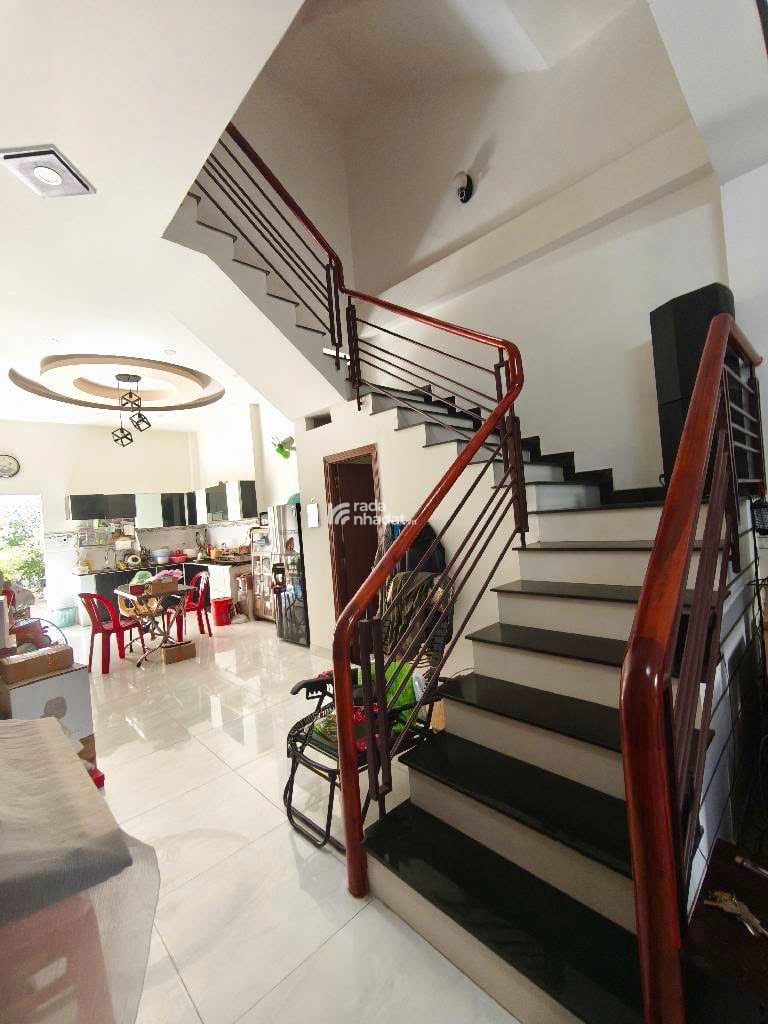 Nhà Phố Thới An 13 -4 Tầng 2 Mặt Tiền Xe Tải Chạy Trước Nhà