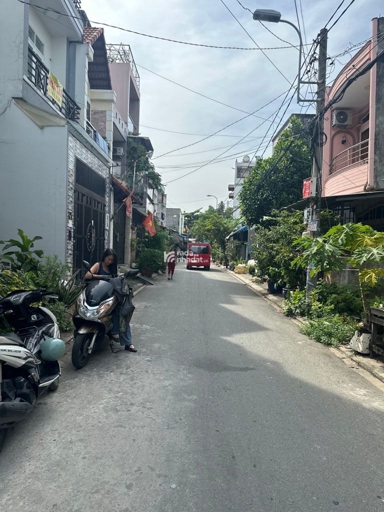 Quận Bình Tân - Nhà Mới 2 Tầng - Hẻm Ô Tô Tải 