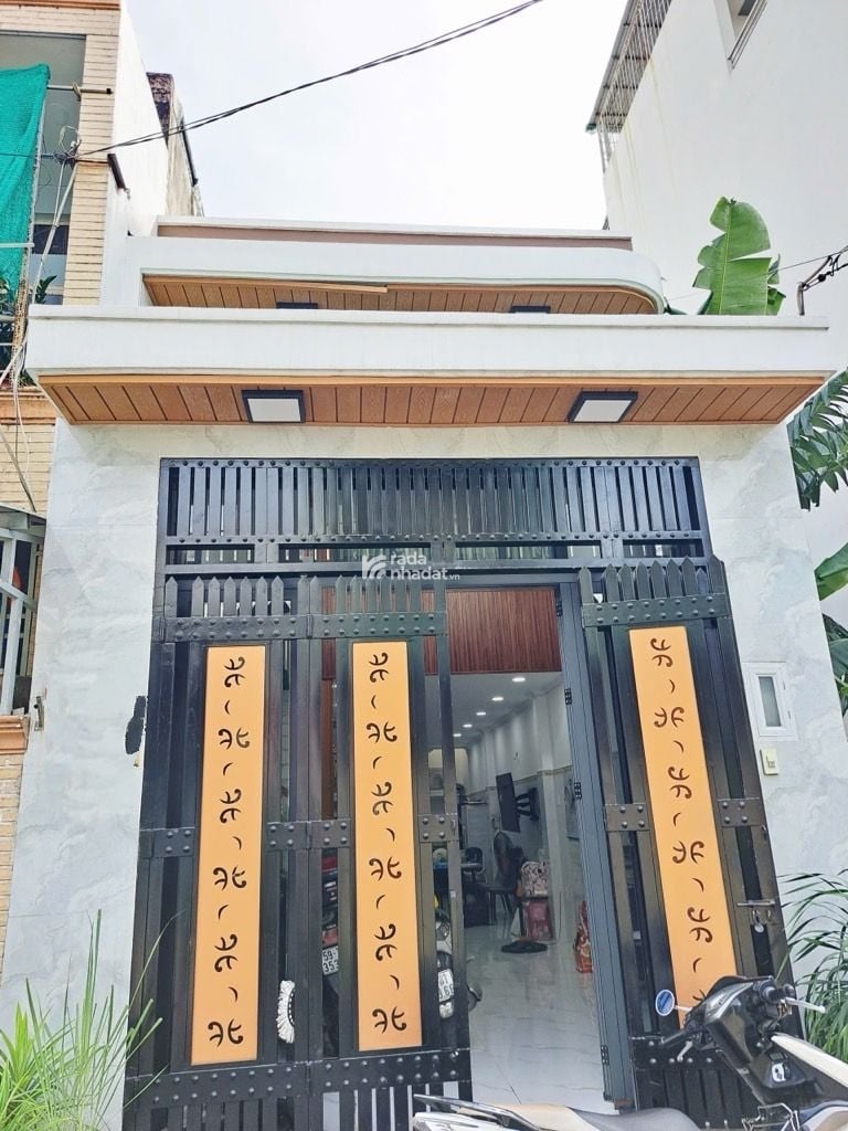 Quận Bình Tân - Nhà Mới 2 Tầng - Hẻm Ô Tô Tải 