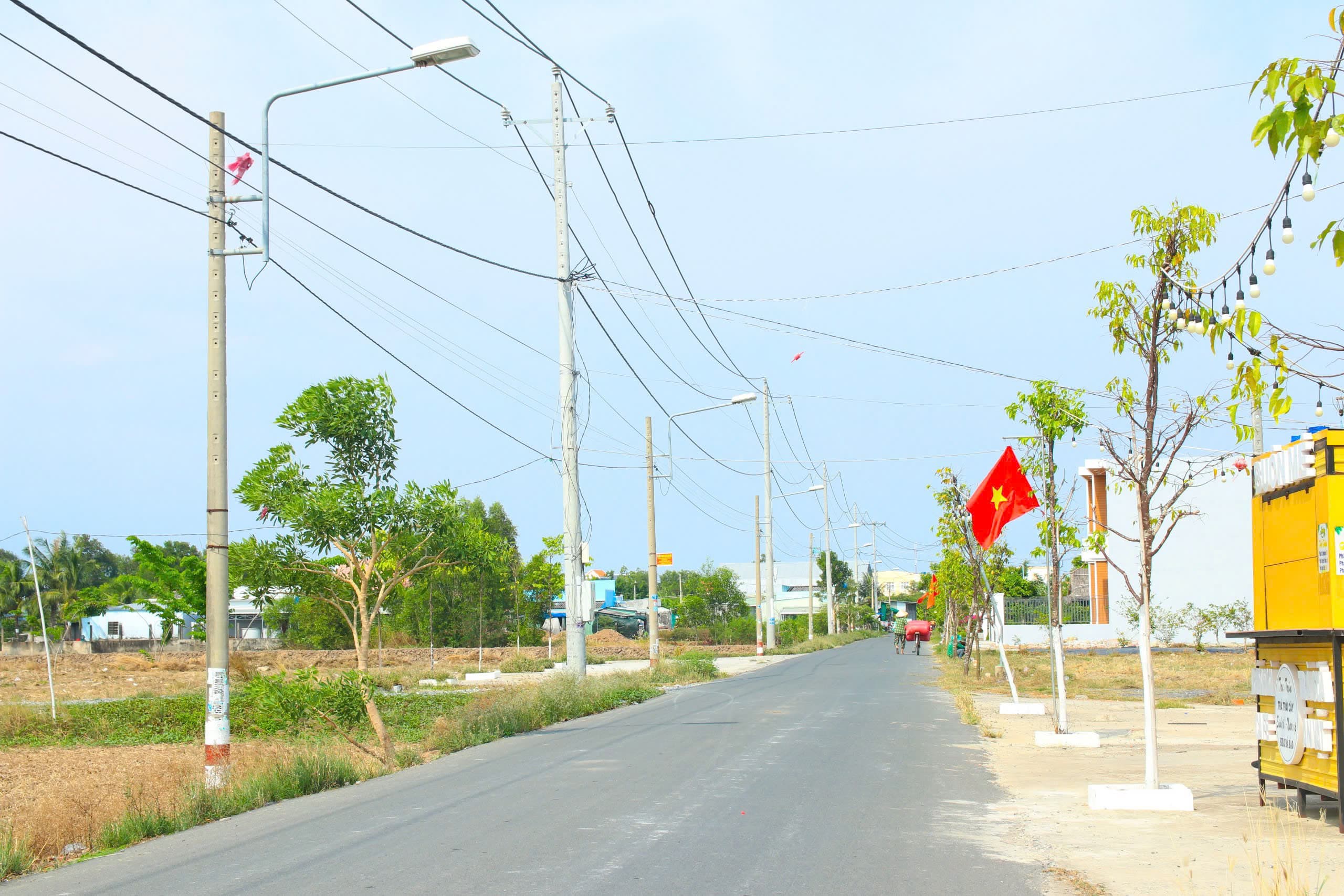 Bán lô đất thổ cư 128m2 mặt tiền đường 6m ngay trung tâm chợ Cần Đước