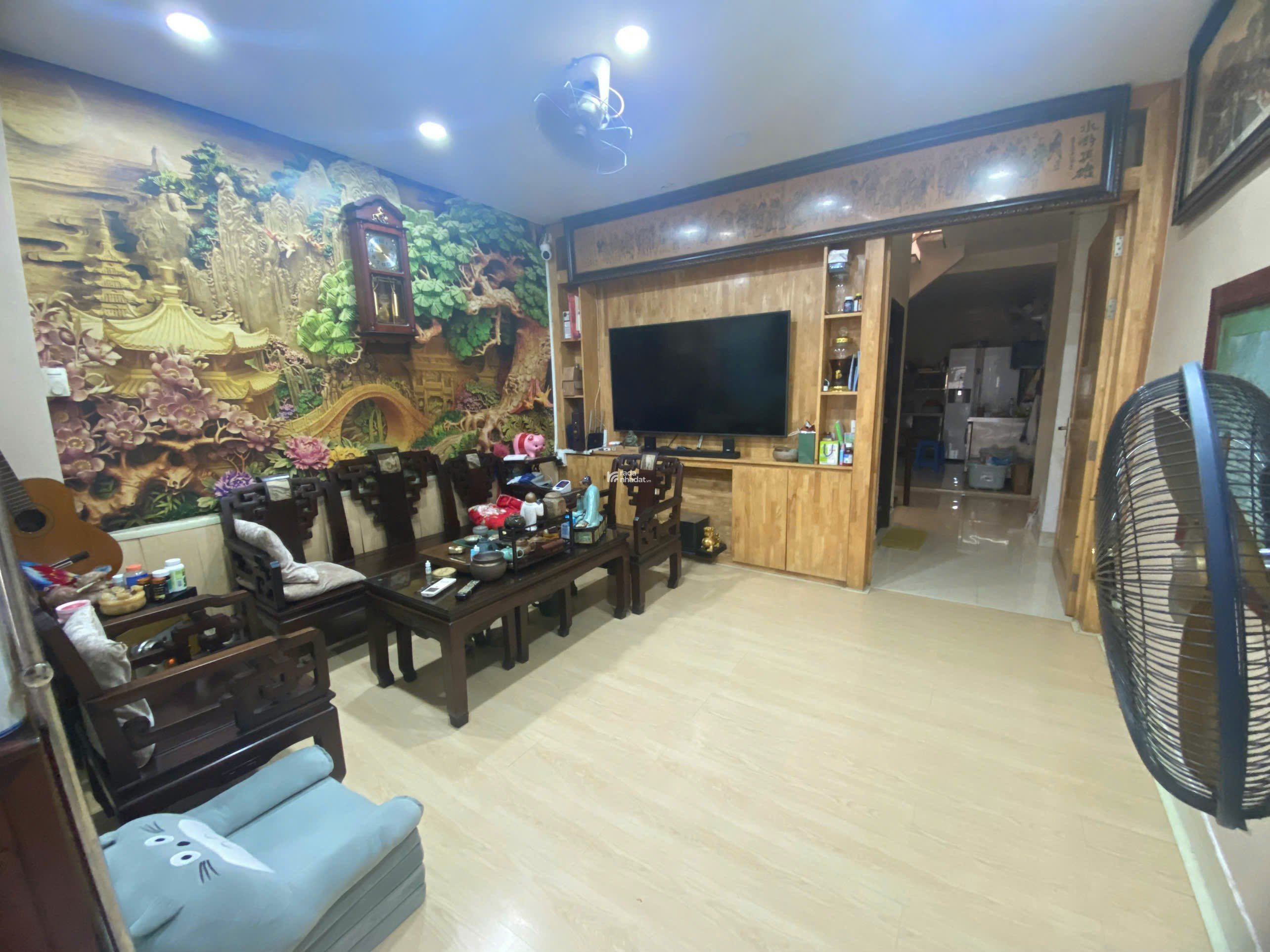 BÁN NHÀ HẺM XE HƠI TRẦN ĐÌNH XU QUẬN 1 - DT 61M2 - GIÁ CHỈ 18 TỶ