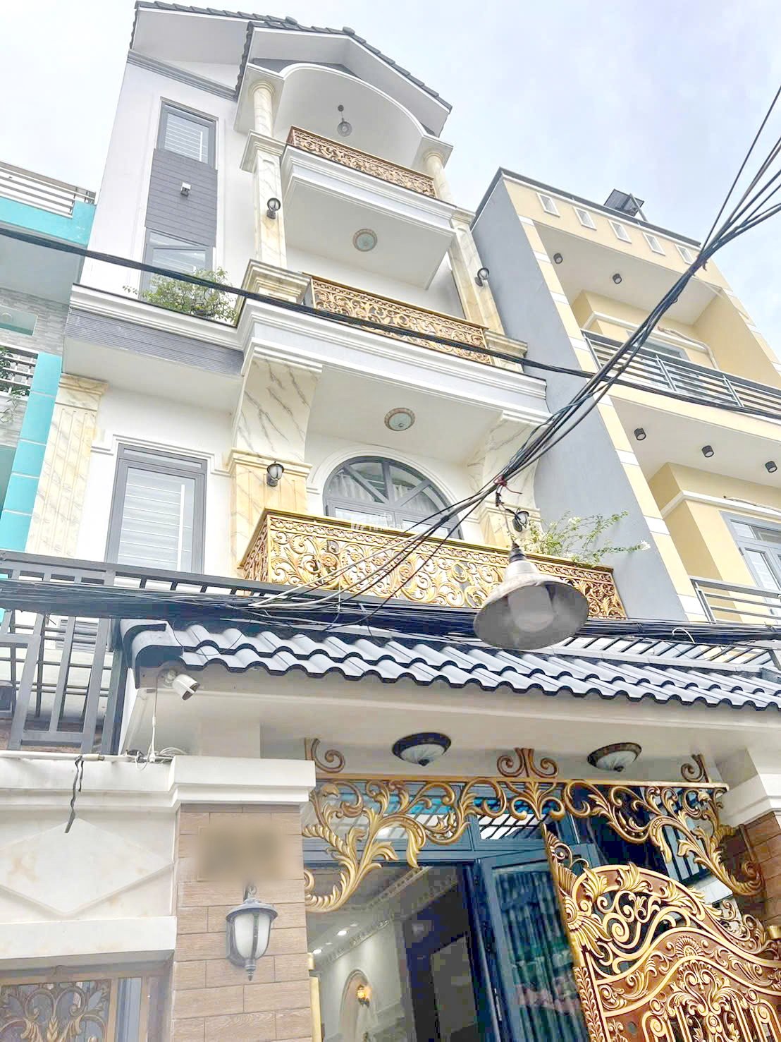 Bán nhà đẹp 3 lầu gần MT đường Bông Sao Phường 5 Quận 8