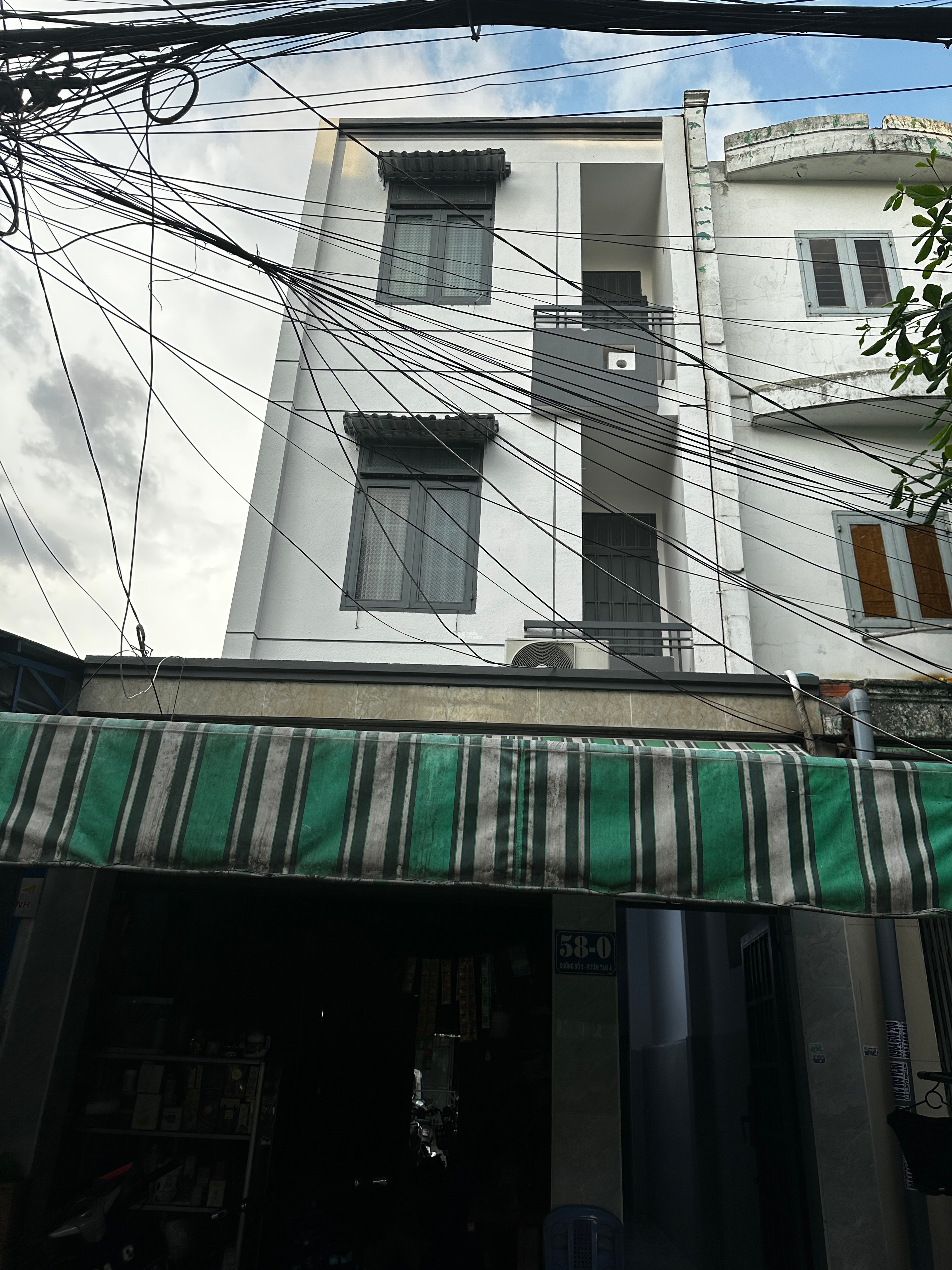 Bán nhà đẹp đường 12m (đường số 5) phường tân tạo