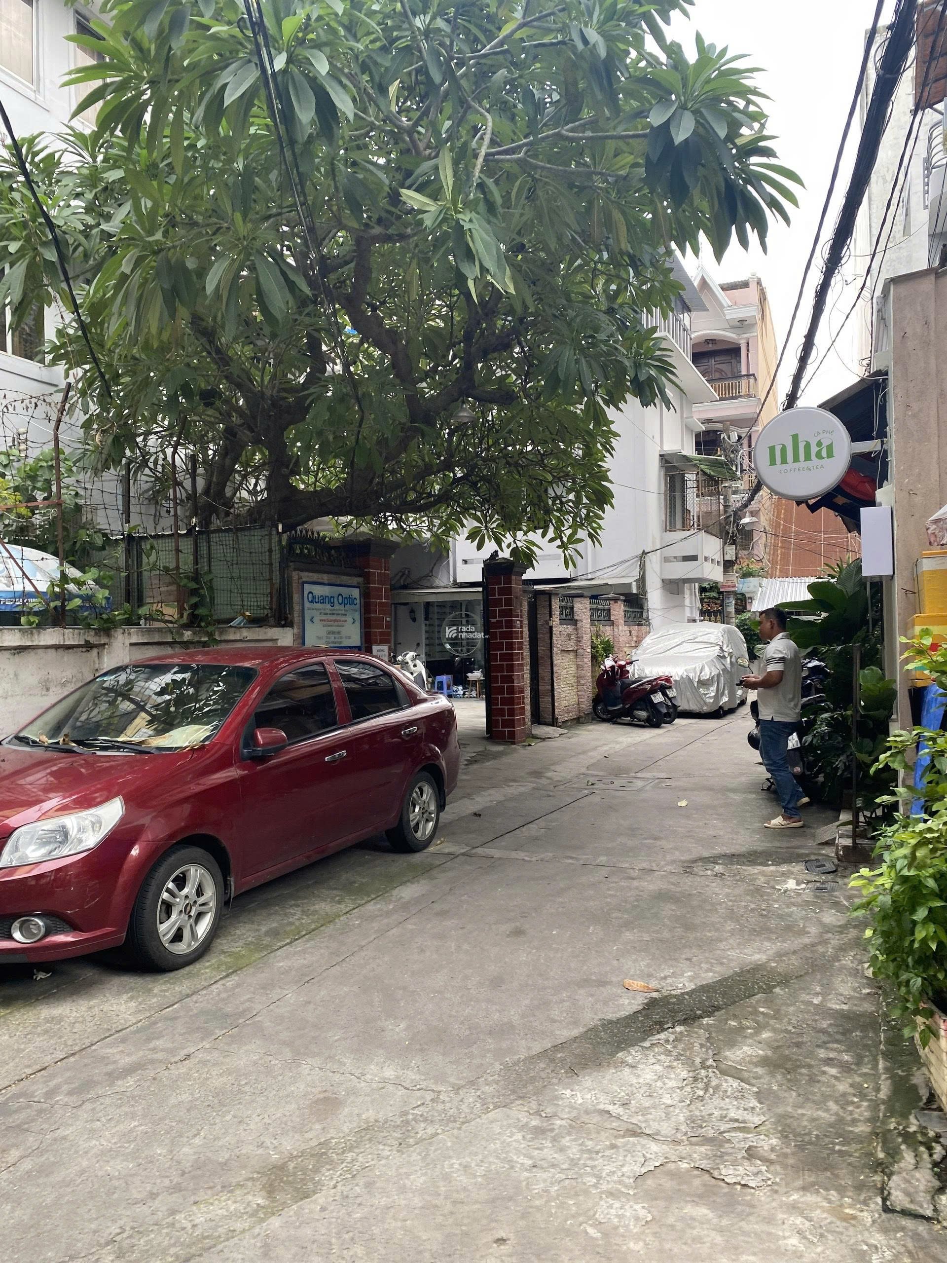 BÁN NHÀ HXH NGUYỄN TRÃI QUẬN 1 -11.9 tỷ - 5 tầng , 4x10m