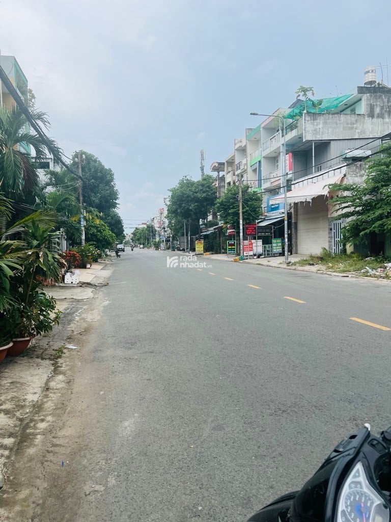 BÁN NHÀ AN LẠC A 75M2 5 TẦNG 8.7 TỶ SÁT VÁCH TÊN LỬA BÌNH TÂN 