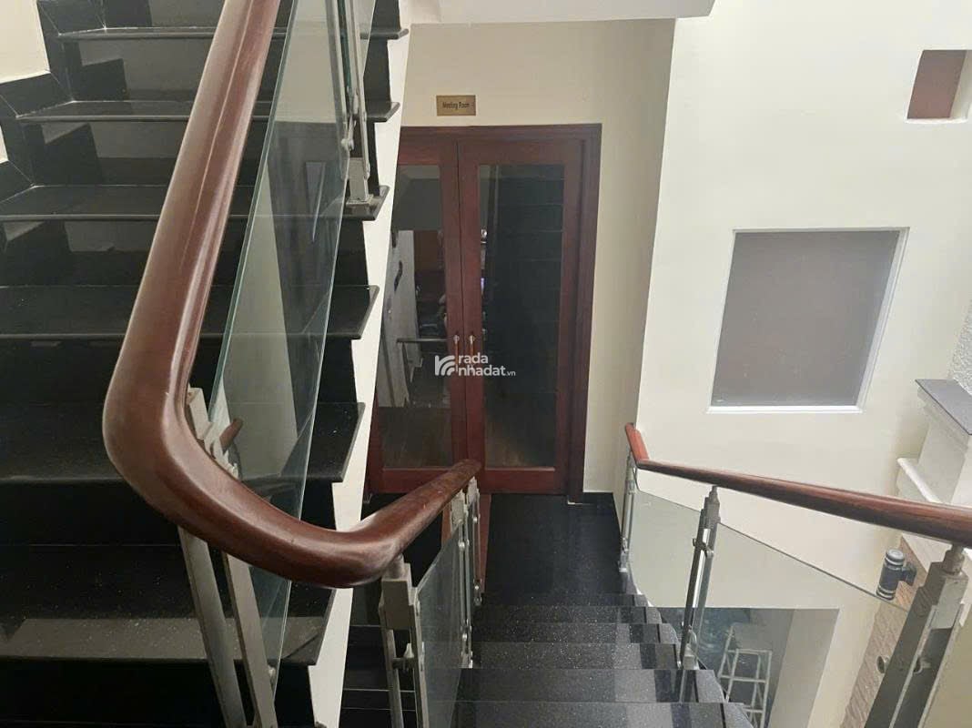 NHÀ ĐẸP ĐÁNG SỞ HỮU - HẺM XE TẢI TRÁNH - FULL NỘI THẤT - HOÀN CÔNG ĐẦY ĐỦ