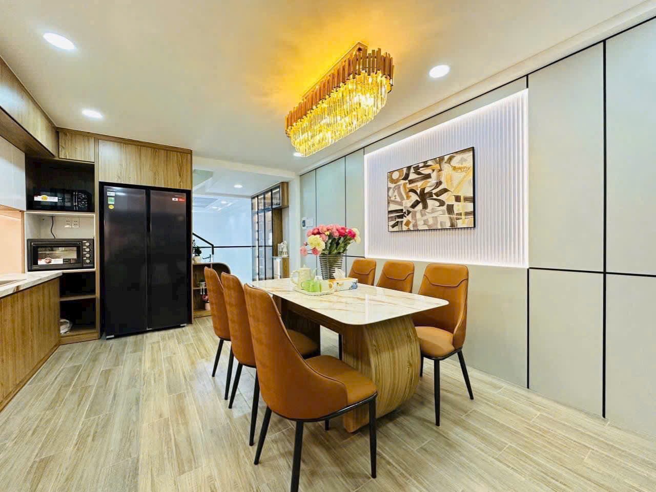 Siêu hot nhà 49m2 giá Siêu hot nhà 49m2 giá 3tỷ450tr Đường Phan Đăng Lưu, P. 3, Quận Phú Nhuận, HCM