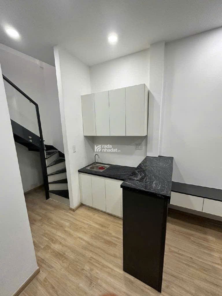 Nhỉnh 2T - nhà đẹp BTCT- sổ riêng ngay KDC HimLam -42MV SD