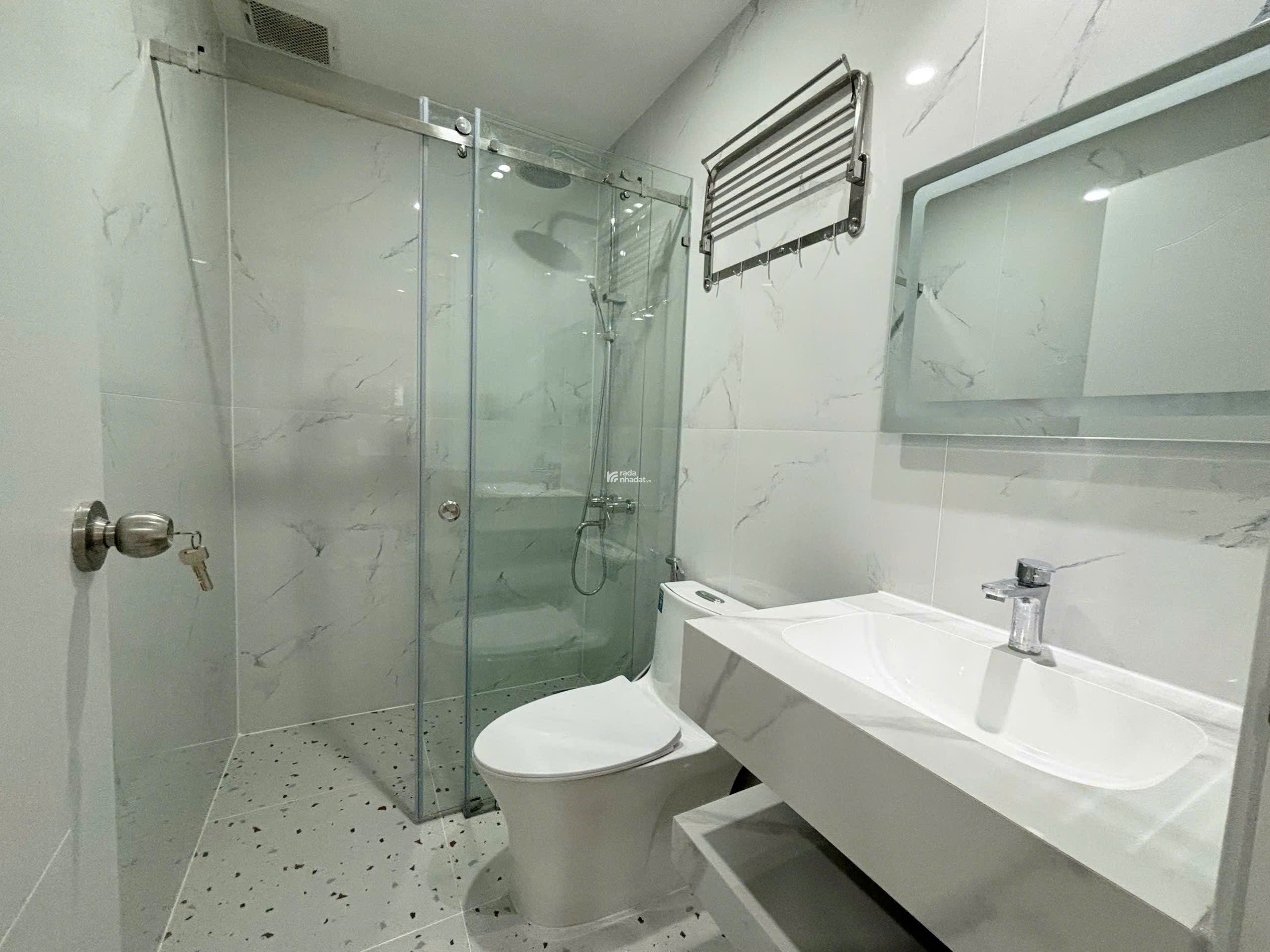 Bán nhanh căn hộ Hưng Vượng 2, PMH, Q7, DT 75m2, Tk 2PN nhà mới đẹp, giá chỉ 4,7 tỷ 