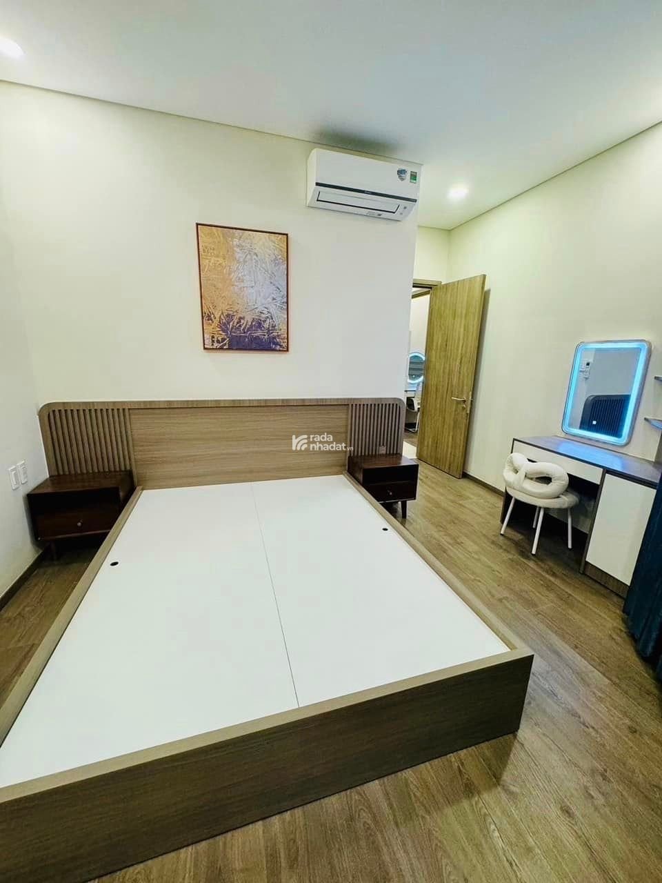 Cho thuê rẻ - chỉ 6,5 triệu căn 1 phòng ngủ full nội thất xịn CC Lê Phong; LH: Trần Hàn Vũ